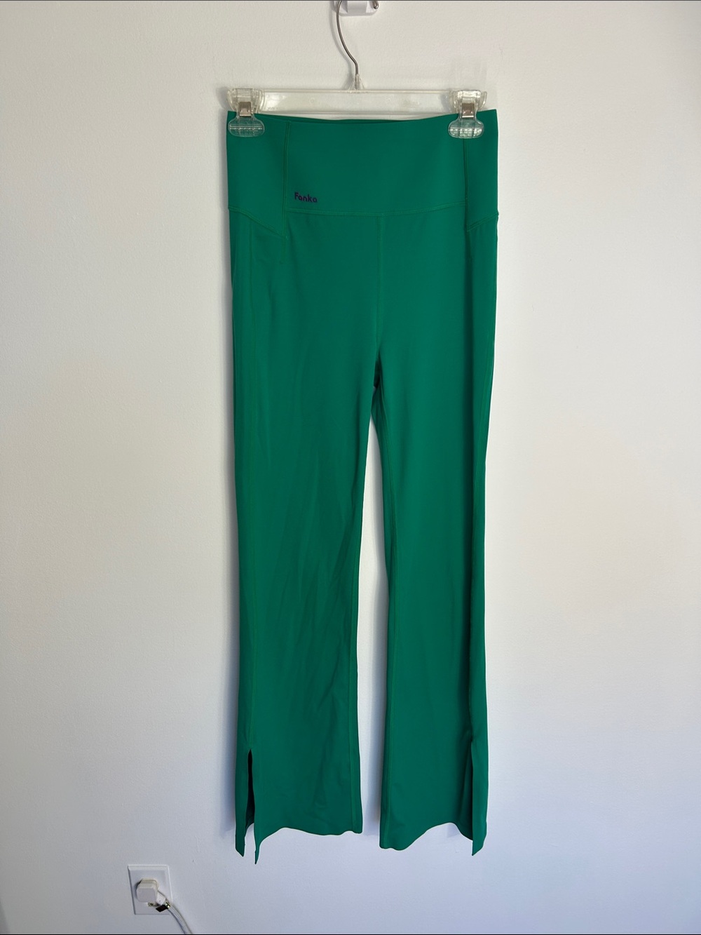 Fanka Green High-Rise Flare Leggings - Medium (see measurements)